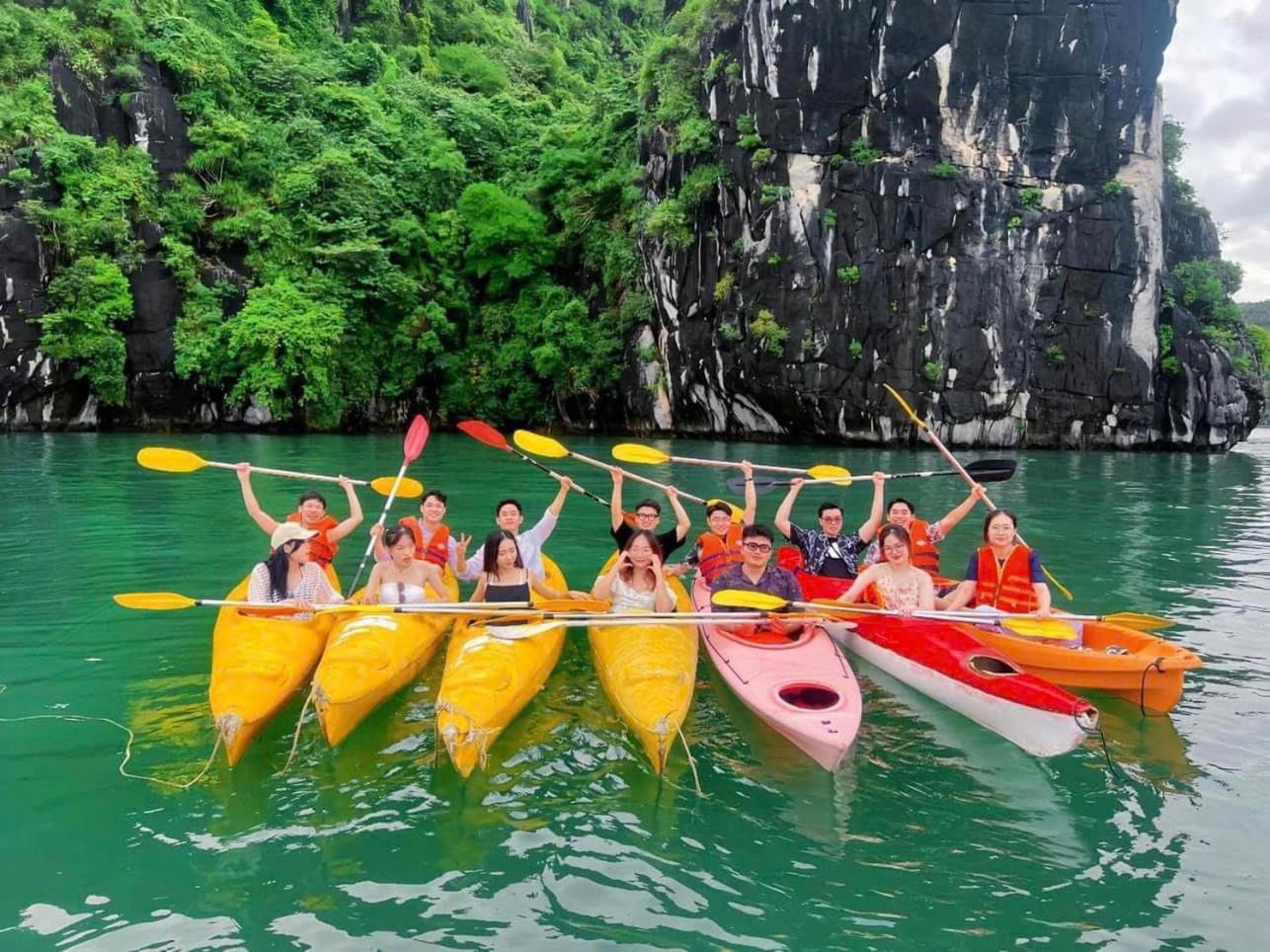 Cat Ba Madame Duyen Hotel Chan Chau Eksteriør bilde